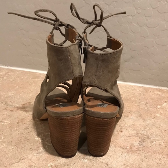 Steve Madden Laced up Gladiator Heels - Picture 7 of 8